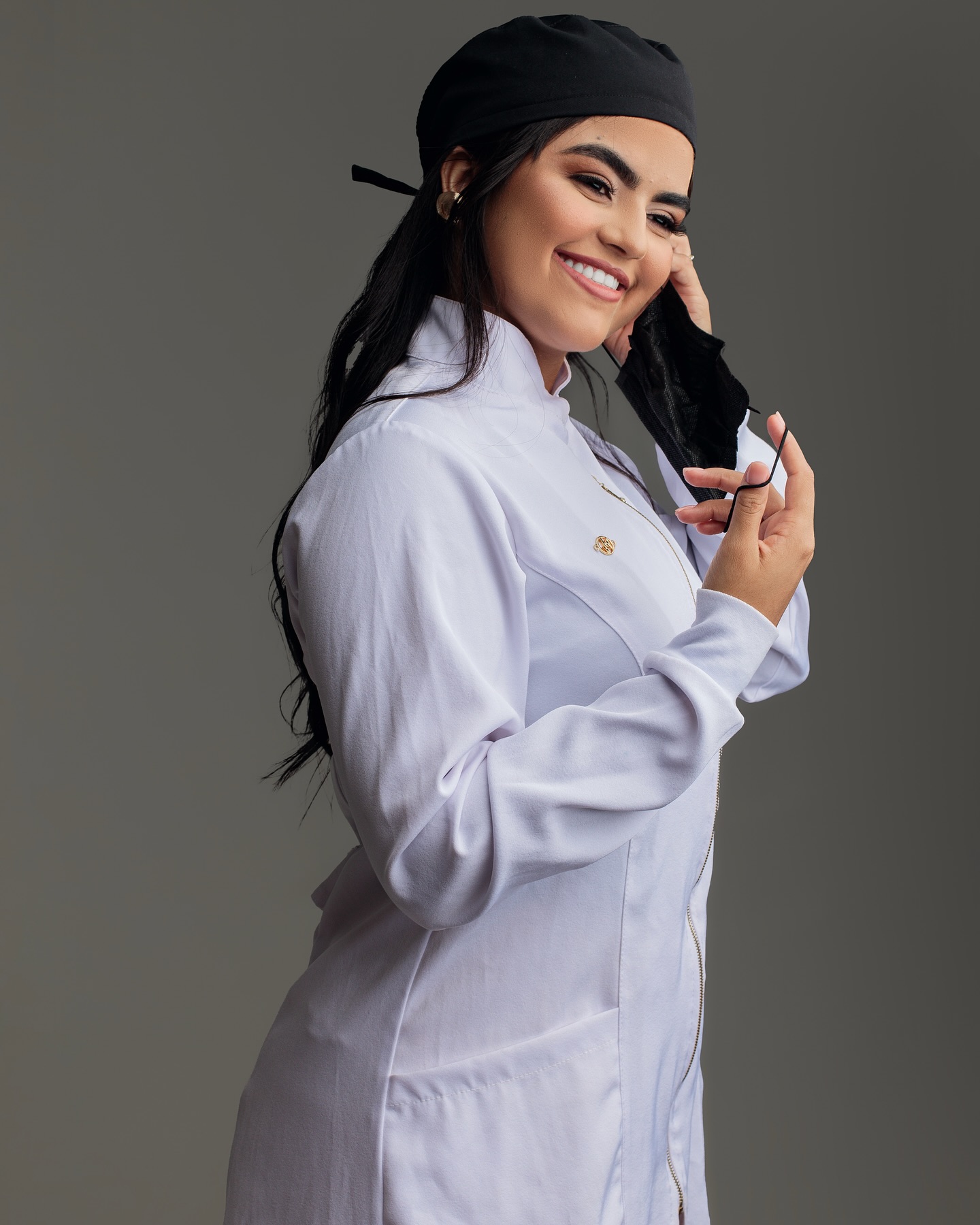 Dra. Karen Martins — Cirurgiã-Dentista